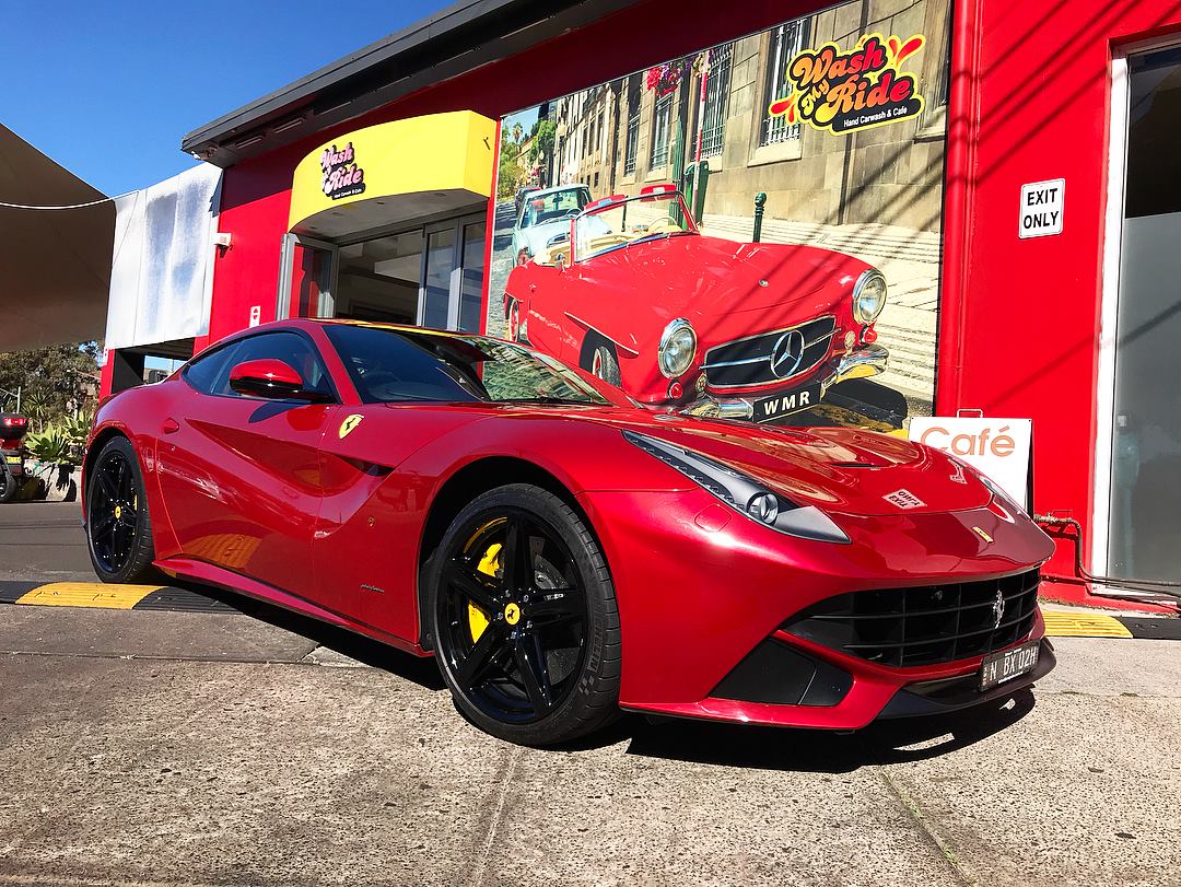 Ferrari F12